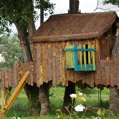 Construction de parcours acrobatiques en hauteur et accrobranches