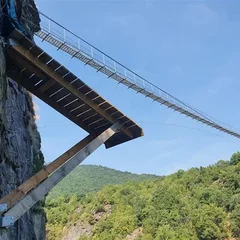 Conception, réalisation et entretien de via ferrata par Antipodes Constructions