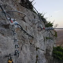 Conception, réalisation et entretien de via ferrata par Antipodes Constructions