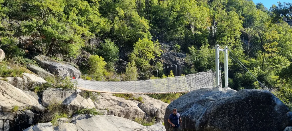 passerelle himalayenne, gorges du Chassezac